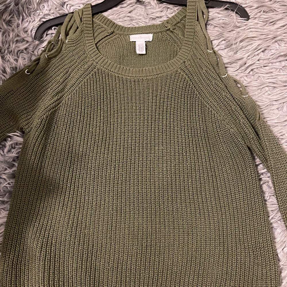 Green hunter long sleeve shirt